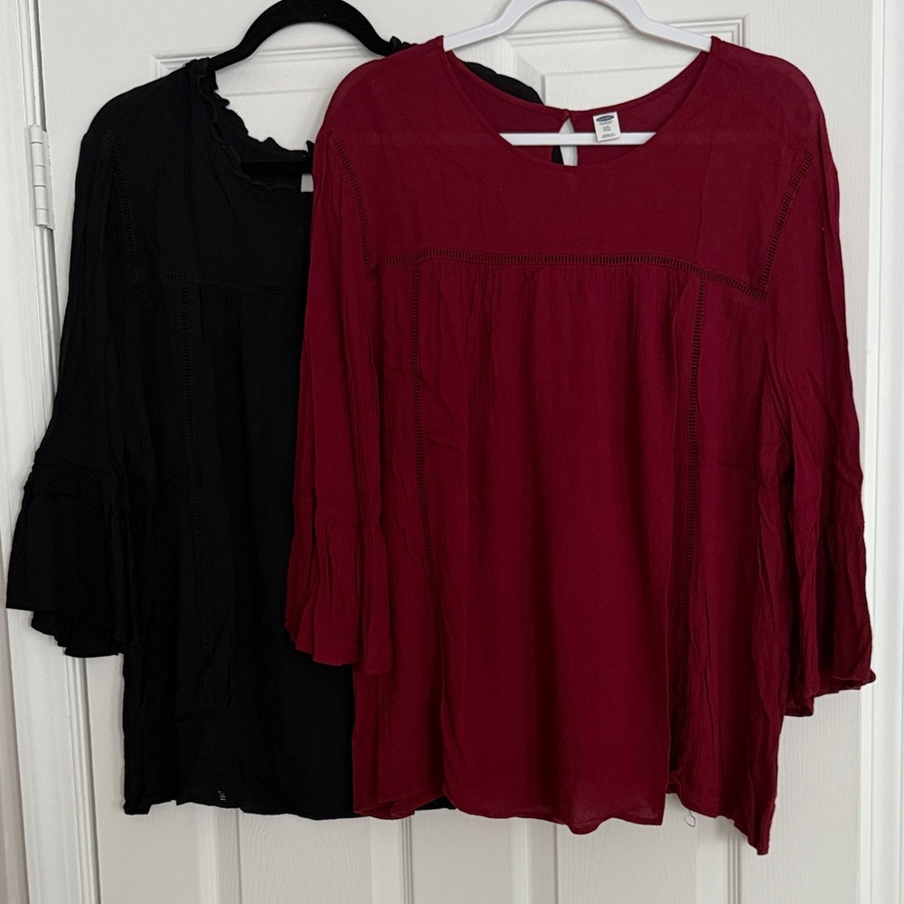 Old Navy Women’s Bell Sleeve Sheer Ladder Stitch Blouses Set